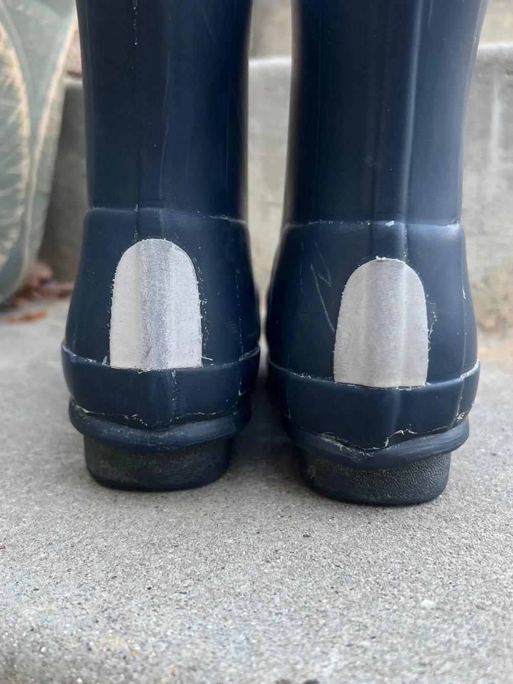 Hunter Navy Blue Kids Rain Boots size 3G/2B